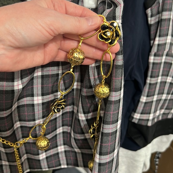 Brand New cute plaid outfit - Picture 11 of 12